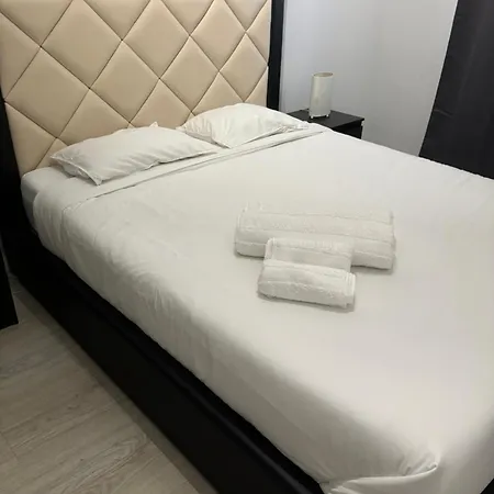 Remodelado No Seixal Apartment